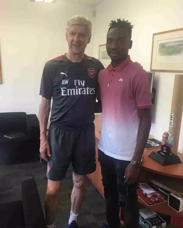 Super Eagles Star, Kelechi Nwakali Visits Arsenal Manager, Arsene Wenger (Photos)